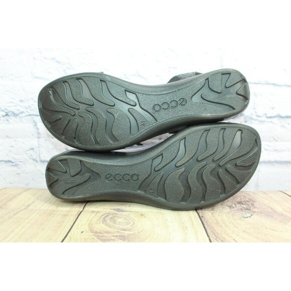 Ecco Sensata Black Embossed Leather T-Strap Casual Sandals Size 41 US 11 - Picture 10 of 10